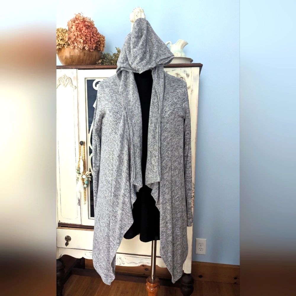 Promesa Gray Cardigans
